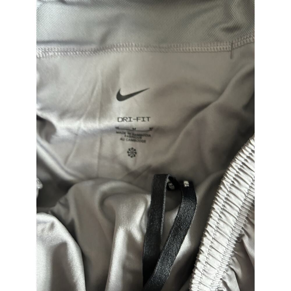 Nike Womens Shorts M Dri Fit Running Track Gray Lightweight - Picture 4 of 10